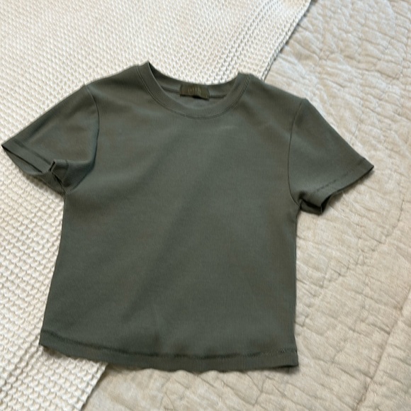 Cropped t shirt - Picture 1 of 1